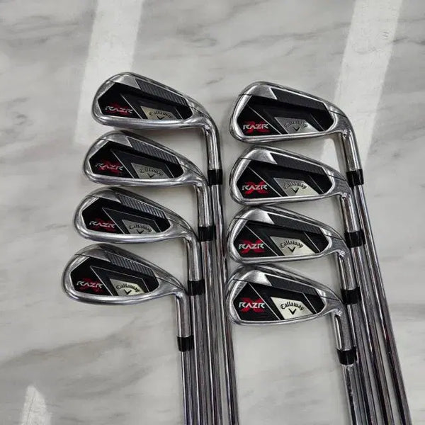 [BUNJANG] Callaway RAZR-X Right-Handed Regular Flex 8-Piece Iron Set (5-PW, AW, SW) with N.S. Pro 950GH Lightweight Steel Shafts / 캘러웨이 정품 RAZR-X 경량스틸950GH R 중고8아이언.5-P...