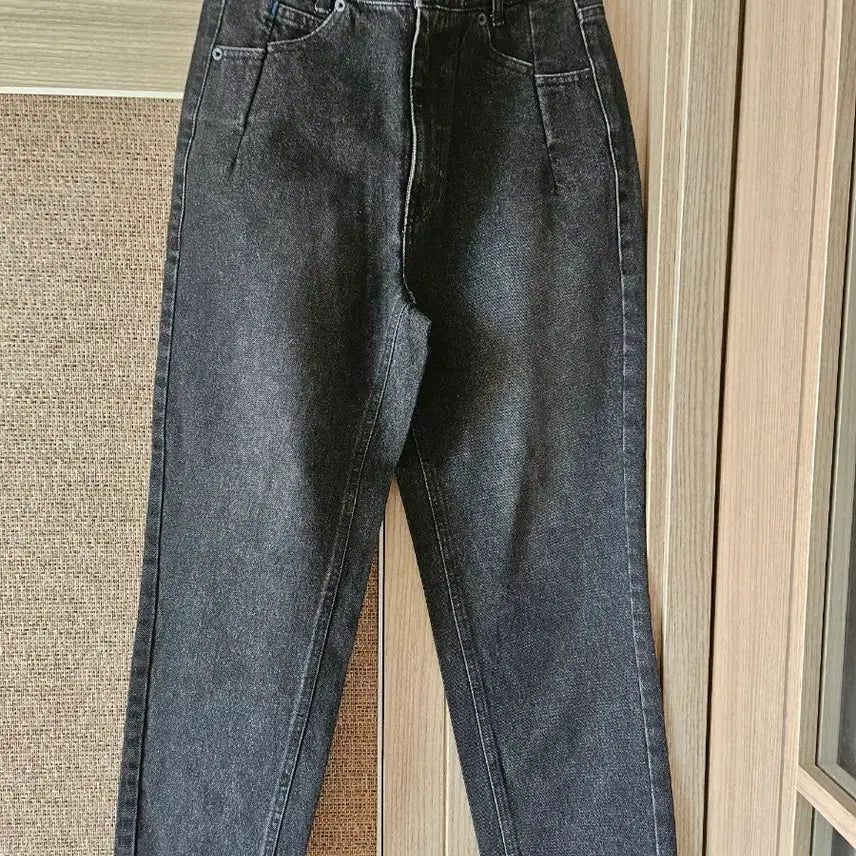 [BUNJANG] KUHO Plus Black Straight Fit Jeans / 구호플러스  흑청바지