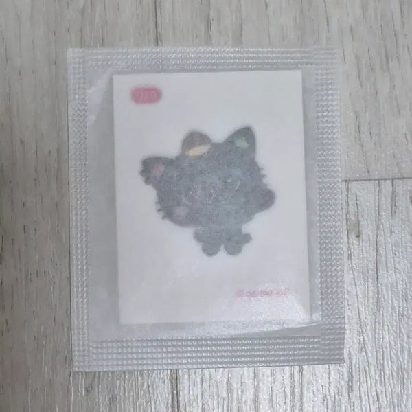 [BUNJANG] NCT WISH Riku Pongshinwang Jelly 20 Curly Character Seal / 엔시티위시 20번 쿠리 퐁신왕젤리 띠부씰 캐릭터씰 리쿠