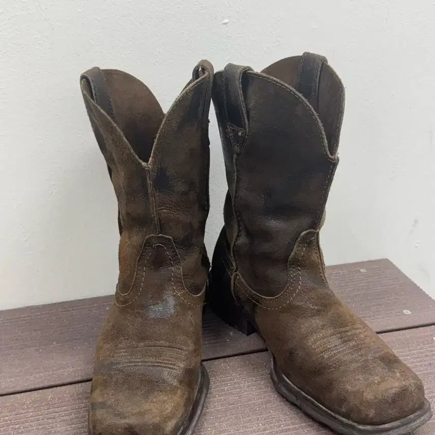 [BUNJANG] Elliot Western Boots Size 8EE / 앨리엇 웨스턴 부츠
