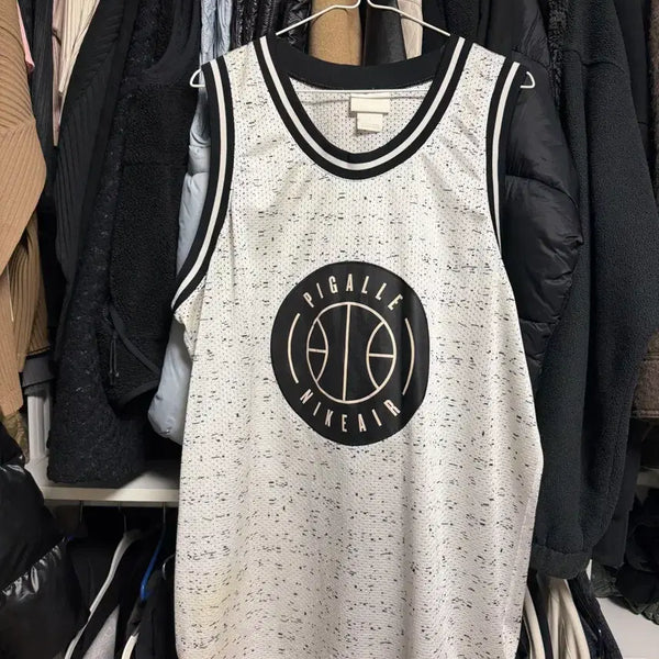 [BUNJANG] Nike x Pigalle Sleeveless T-Shirt (L) / [L] 나이키 x 피갈레 나시 민소매 티셔츠