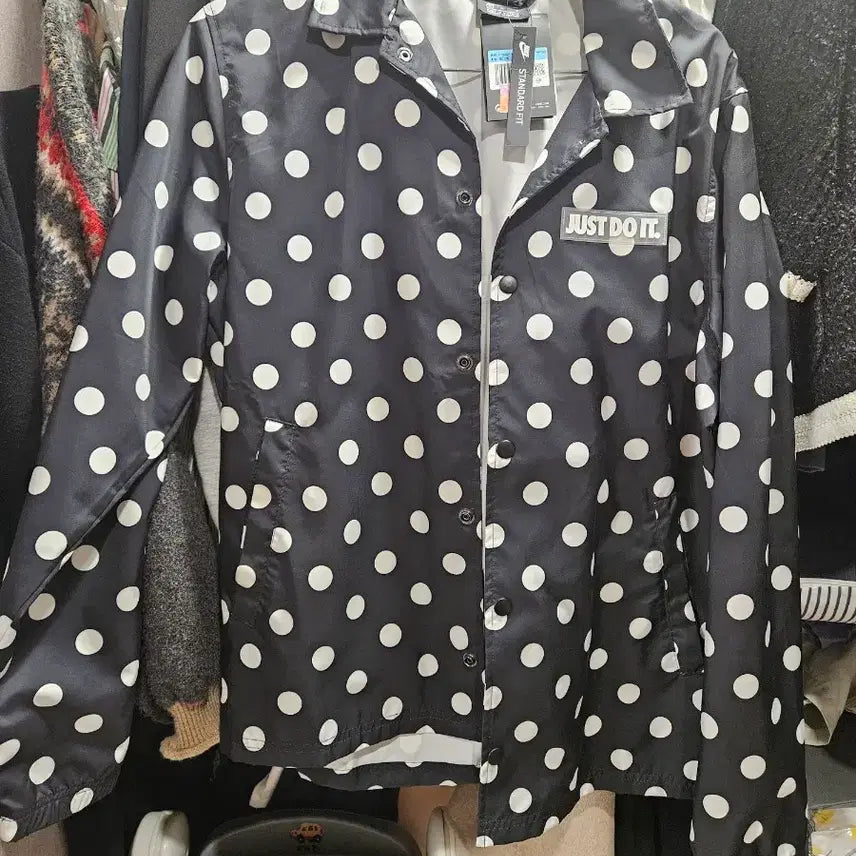 [BUNJANG] Nike Just Do It Dot Woven Jacket Black White M / 나이키 저스트두잇 도트 우븐 자켓 블랙 화이트 M