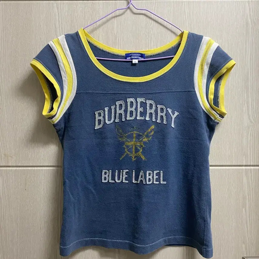 [BUNJANG] Burberry Blue Label T-Shirt / 버버리 블루라벨 티셔츠
