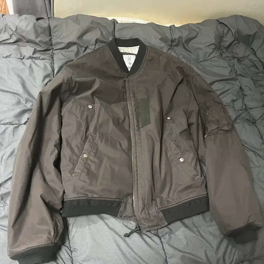 [BUNJANG] Envoy No Caster MA-1 Mud Olive Bomber Jacket (Size 2) / 엔벨로프 노캐스터 ma-1 머드올리브 (2 size)