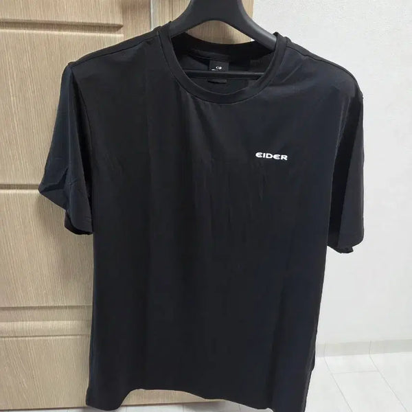 [BUNJANG] Eider Men's Short Sleeve T-Shirt Black Size 100 / 아이더 반팔 티셔츠 (새상품)