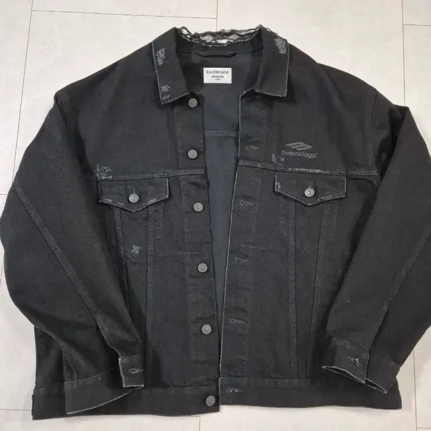 [BUNJANG] Balenciaga 3B Denim Distressed Jacket XS / [XS]발렌시아가 3B 데님 디스트로이드 자켓