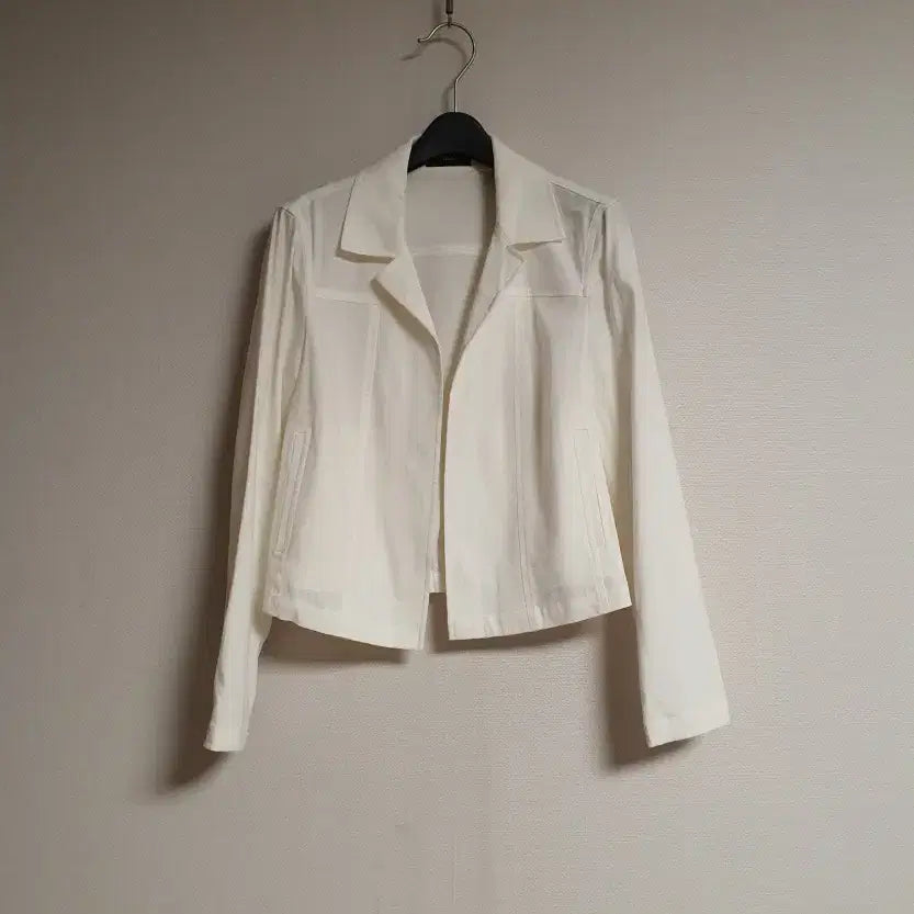 [BUNJANG] Theory Linen Short Jacket Size P / 띠어리 theory 린넨 숏 자켓  p 사이즈