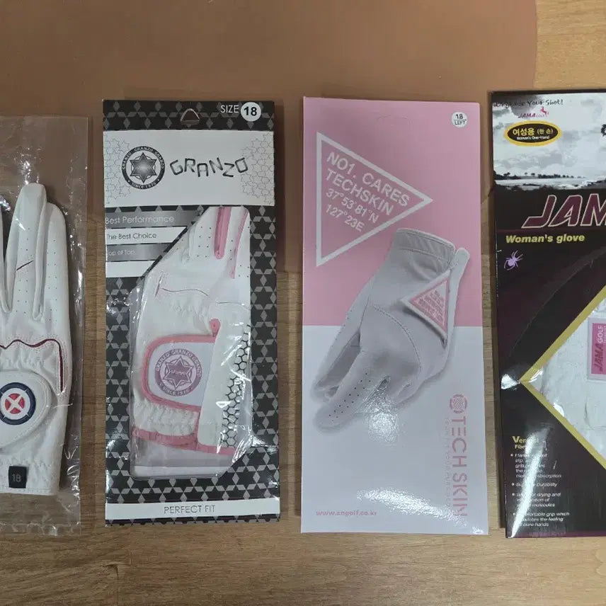 [BUNJANG] Women's Golf Gloves Bundle (Hitluck, Grand Joe, Techskin, Jama) / 여성 골프장갑 4개 (히트럭, 그랑죠, 테크스킨)18호, 자마19호