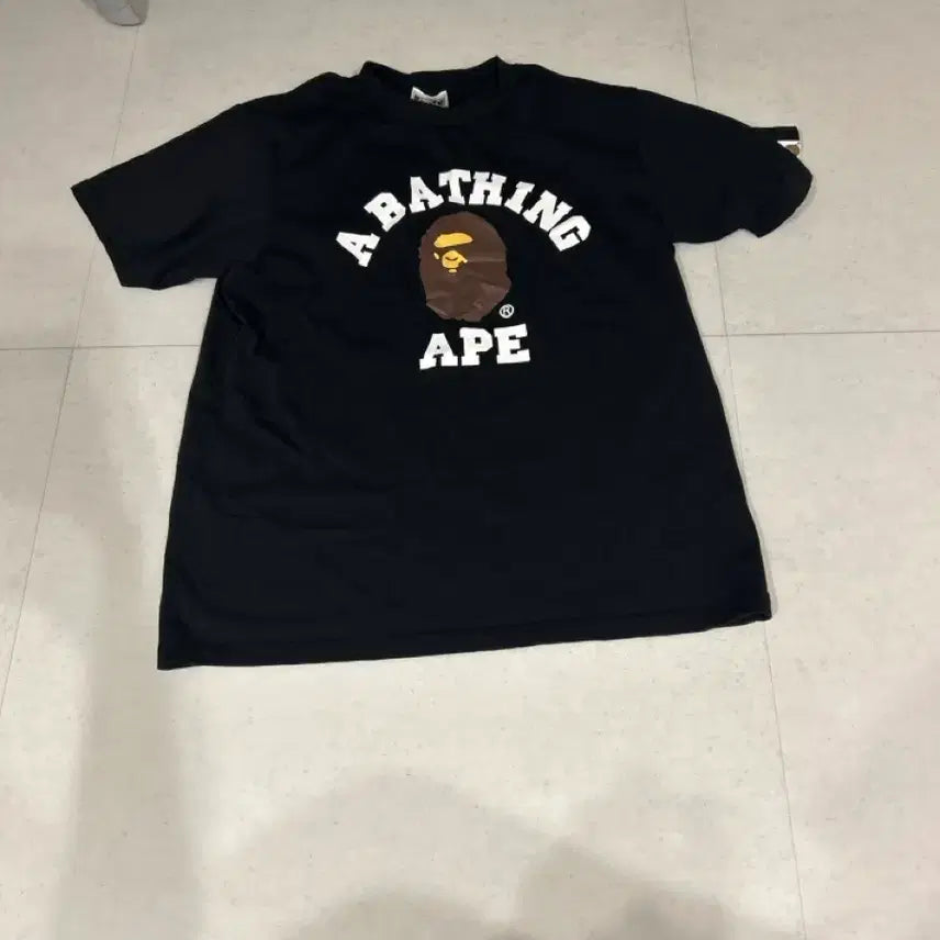 [BUNJANG] BAPE Short Sleeve T-Shirt / 베이프 반팔(급처)