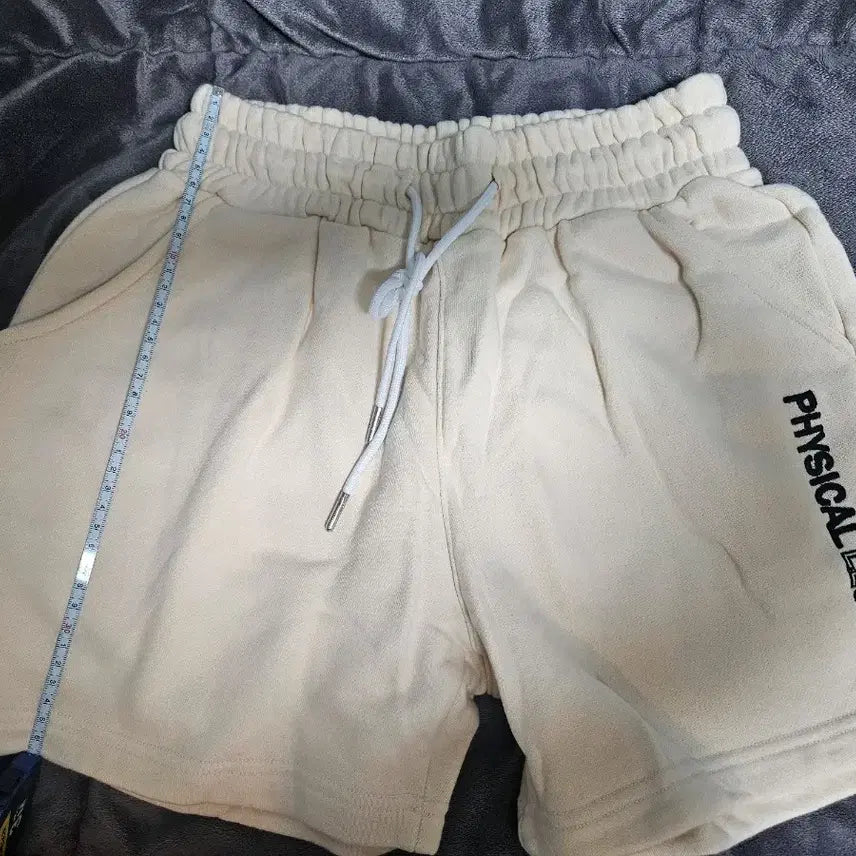 [BUNJANG] Cream Colored Banded Shorts / 밴딩쫀쫀 크림색 반바지