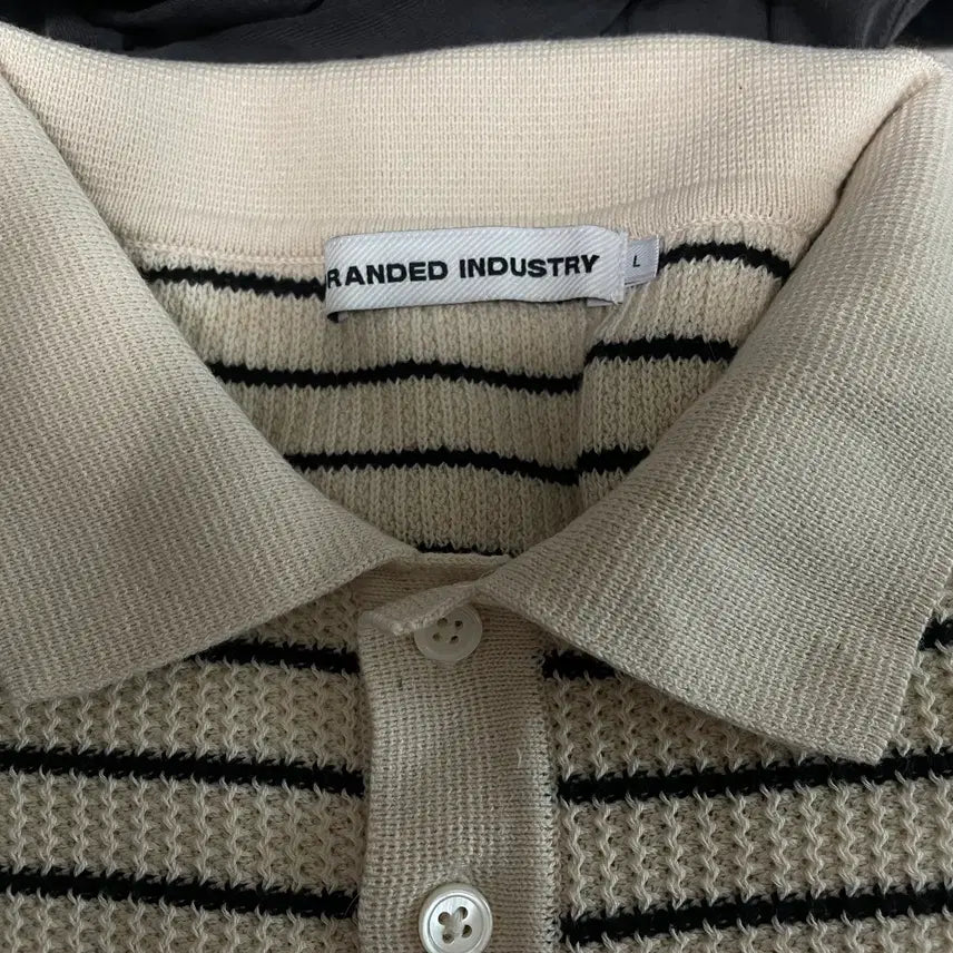[BUNJANG] Branded Hard Twist Polo Knit Ivory Stripe / 브랜디드 하드트위스트 폴로 니트