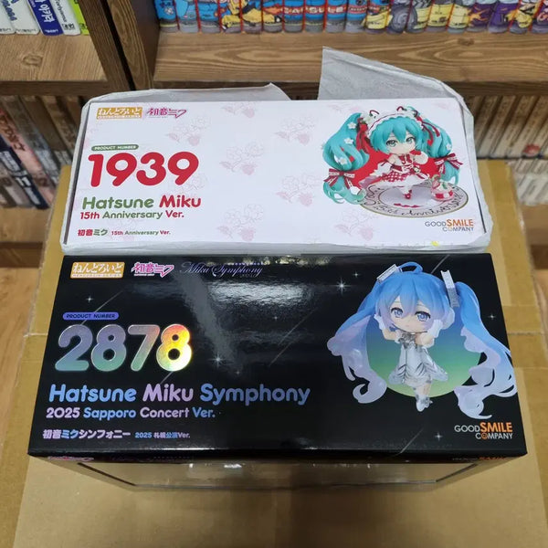 [BUNJANG] Good Smile Company Hatsune Miku 15th Anniversary Strawberry Miku & Symphony 2025 Sapporo Concert Figure Set / 넨도 하츠네 미쿠 15주년 딸기미쿠 + 심포니2025 삿포로 콘서트