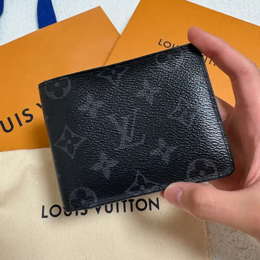 [BUNJANG] Louis Vuitton Eclipse Monogram Bifold Wallet / 루이비통 이클립스 모노그램 반지갑