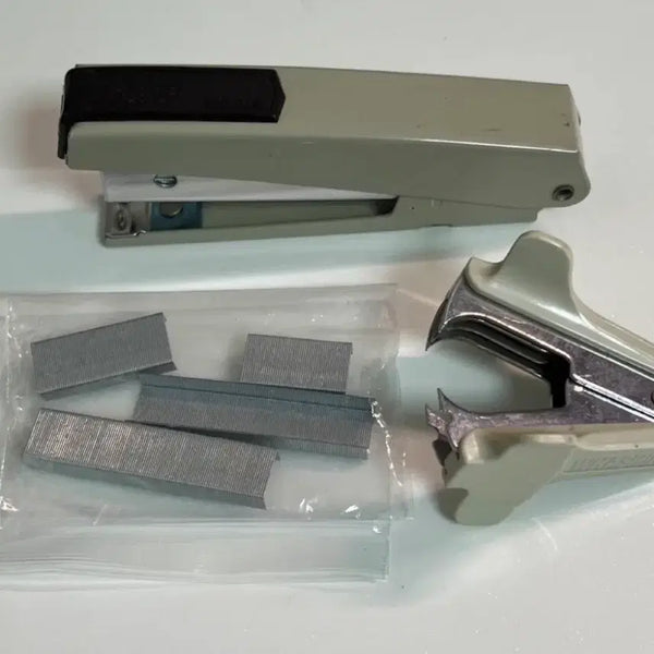 [BUNJANG] Stapler and Staple Remover Set / 스테이플러 호치키스 스테플러 + 심 제거기 세트