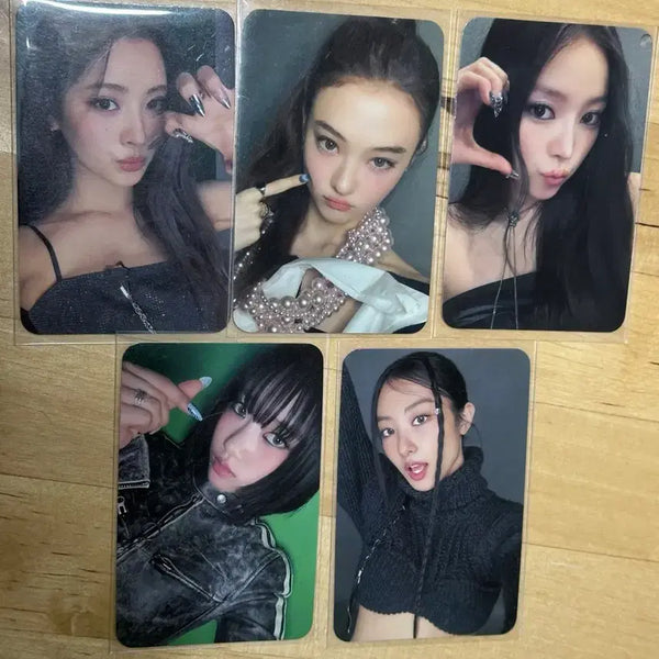[BUNJANG] MEOVV Miyyao Hands Up Dimamiu Lucky Draw Photocard Set / 미야오 MEOVV 핸즈업 디마뮤 특전 포토카드 세트