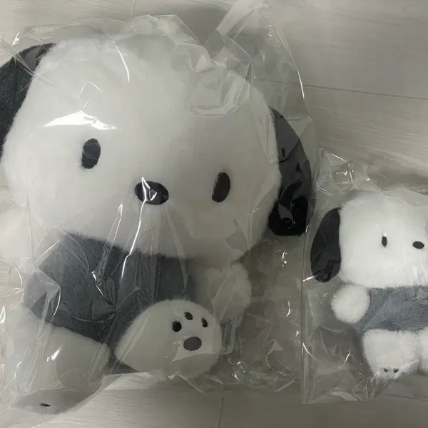 [BUNJANG] Sanrio Pochacco Monotone Gray Set (25cm & 13cm Dolls & Keyring) / (세트) 산리오 모노톤 그레이 흑백 포차코 25cm 13cm 인형 키링