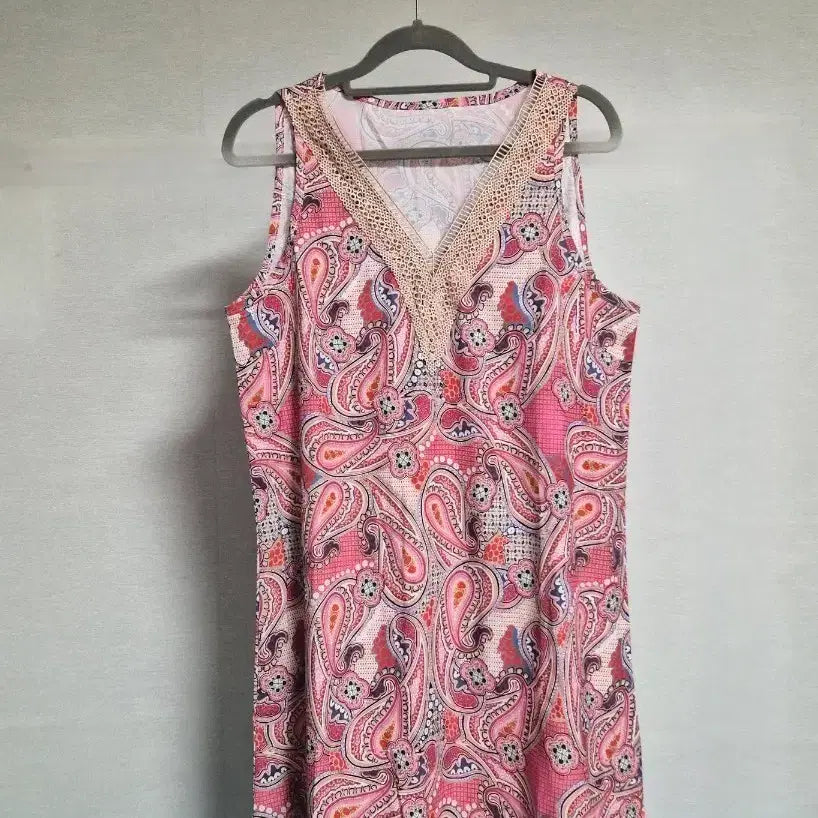 [BUNJANG] Paisley Pattern Sleeveless Dress Pink / 새옷 페이즐리 패턴 핑크 민소매 원피스