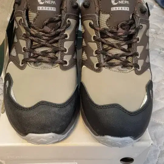 [BUNJANG] Nepa GT-84 Safety Shoes / 네파 gt-84 안전화 새것 250미리-280미리 쿠션good