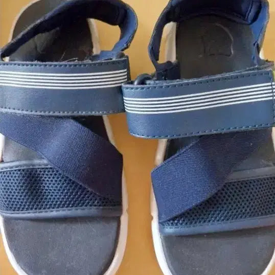 [BUNJANG] K-swlss Sandals / 샌들