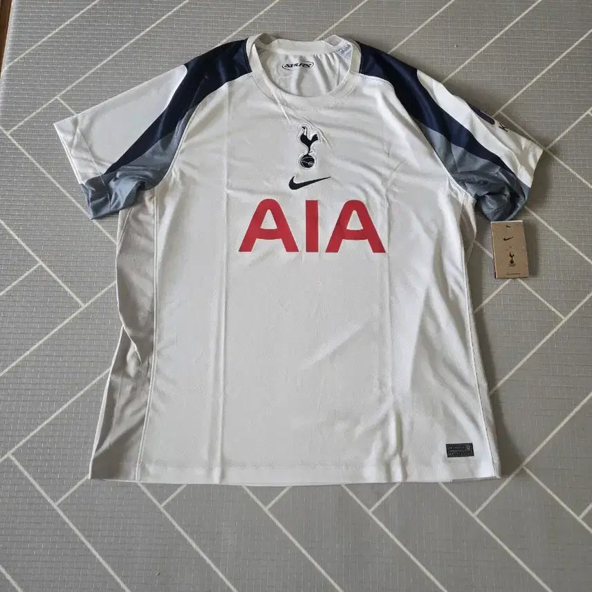 [BUNJANG] Nike Tottenham Hotspur 25/26 Home Stadium Jersey XL / (새제품) 나이키 정품 25-26 토트넘 홈 스타디움 110 XL 팝니다