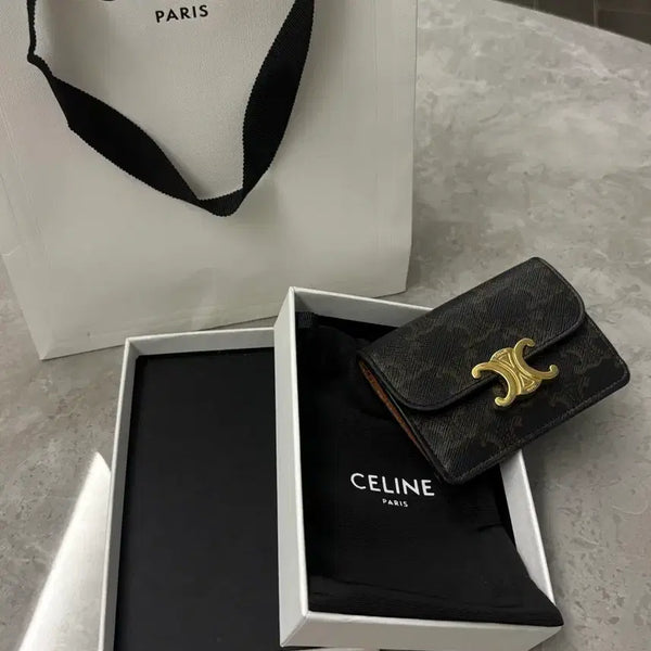 [BUNJANG] Celine Triomphe Flap Card Wallet Tan / 셀린느 트리옹프 플랩 카드 지갑 탠