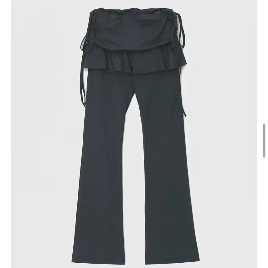 [BUNJANG] BLACK UP Aremie Bootcut Layered Skirt Pants / 블랙업 아레미 부츠컷 레이어드 스커트팬츠