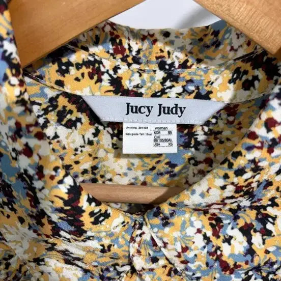 [BUNJANG] Juicy Judy Flower Print Shirt Dress / 쥬시쥬디 플라워 프린트 셔츠형 카라 롱원피스, 데님자켓