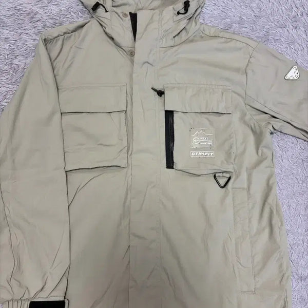 [BUNJANG] Dynafit Windbreaker Jacket / 다이나핏 바람막이 100