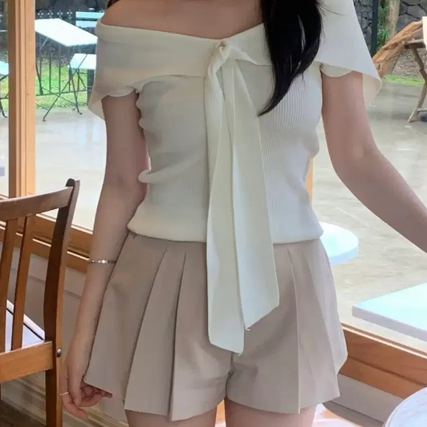 [BUNJANG] B.Cotton Pleated Shorts Beige / 비코튼 pleats shorts 베이지