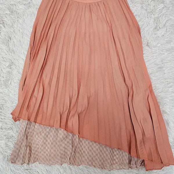 [BUNJANG] Dewl Asymmetrical Pleated Layered Skirt Pink Check / dewl 언발라스 플리츠 스커트 핑크 체크 레이어드 55