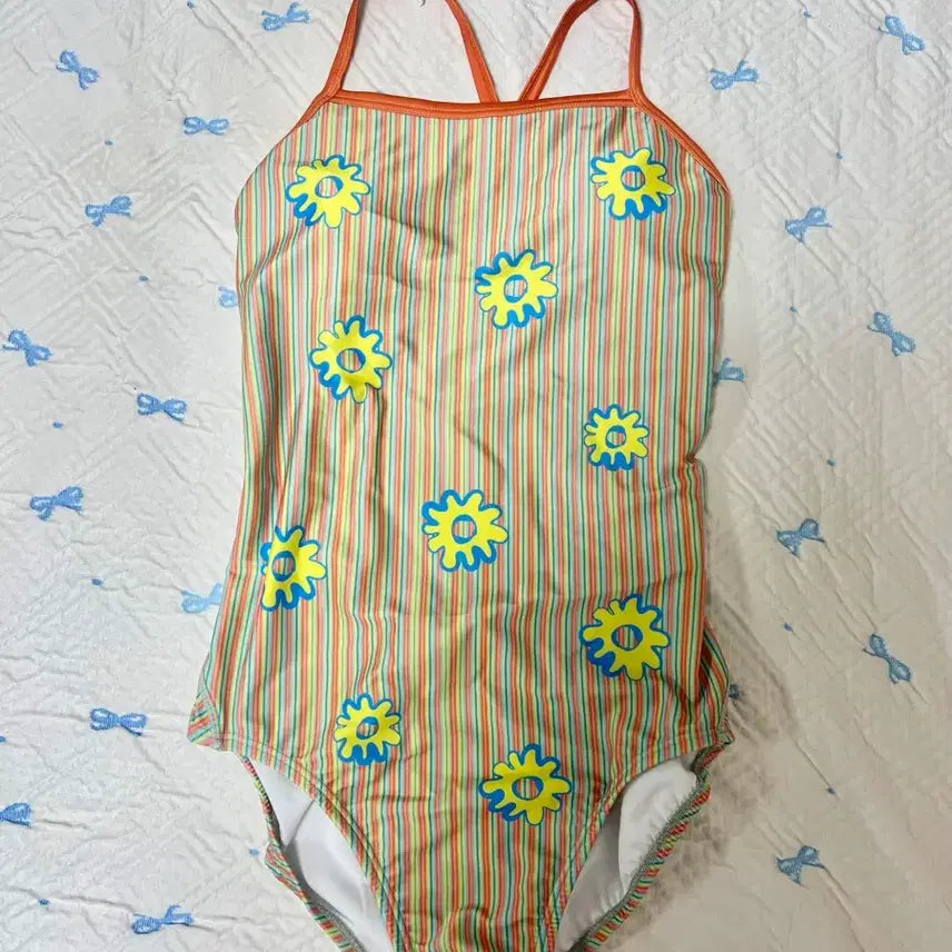 [BUNJANG] Piscess Flower Stripe One-Piece Swimsuit Yellow (Size S) / Piscess 파이시스 수영복 새상품