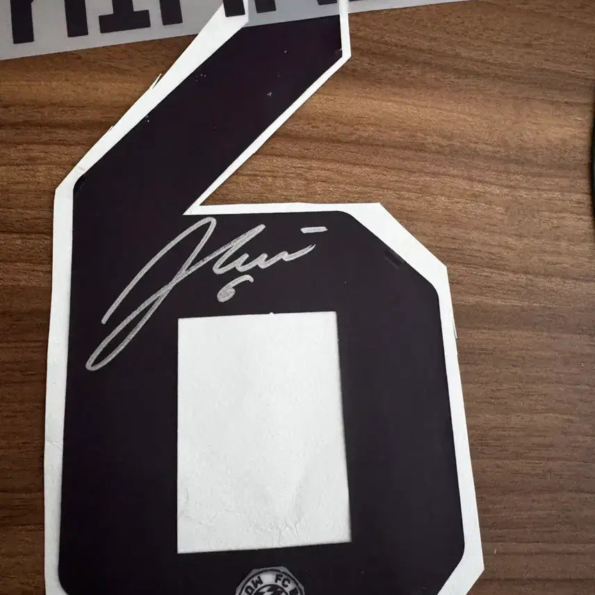 [BUNJANG] Kimmich Signed Jersey Patch / 뮌헨 키미히 싸인마킹지