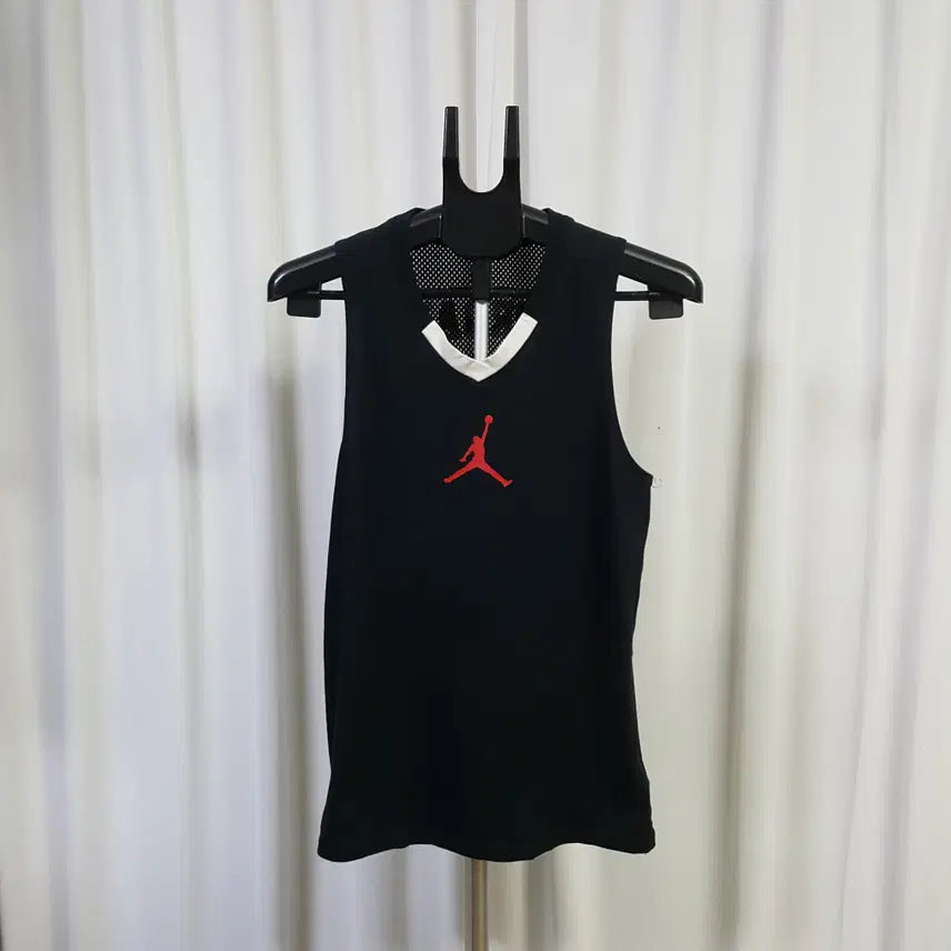[BUNJANG] Nike Jordan Sleeveless Tank Top / 나이키 조던 민소매 나시 100 오일장 0331