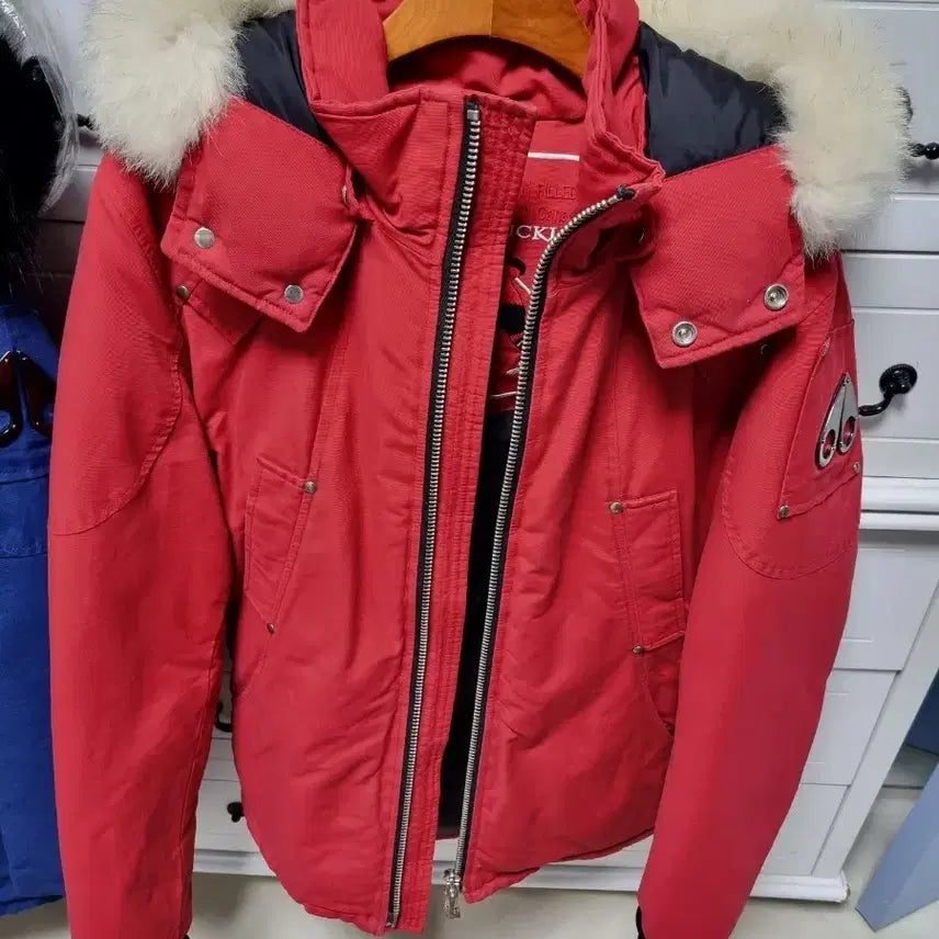 [BUNJANG] Moose Knuckles White Pearl Bomber Men's Padded Jacket M Red / 화이트 펄 무스너클 봄버 남성 패딩 M 레드