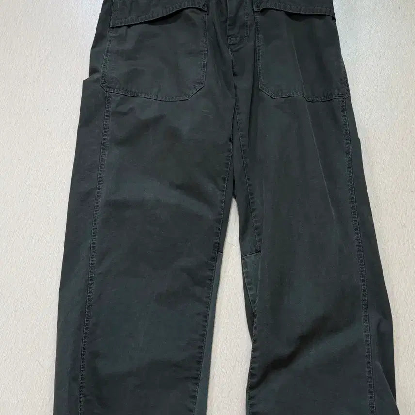 [BUNJANG] Politeru Para Pants Olive Size 2 / 폴리테루 파라팬츠 올리브 2