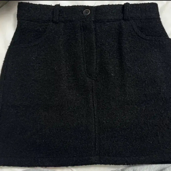 [BUNJANG] Black Bouclé Skirt / 검정부클치마
