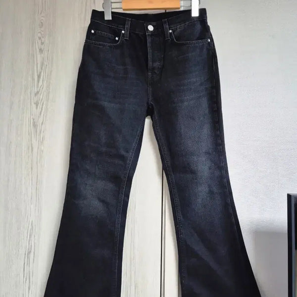 [BUNJANG] Totême Black Denim Bootcut Jeans Size 27 / 토템 블랙 데님 부츠컷 청바지 27