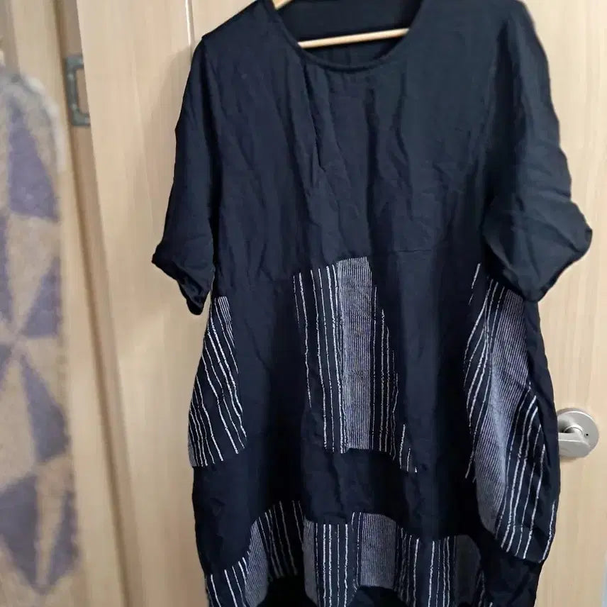 [BUNJANG] Black Stripe Pattern Long Dress / 블랙 스트라이프 패턴 롱 원피스
