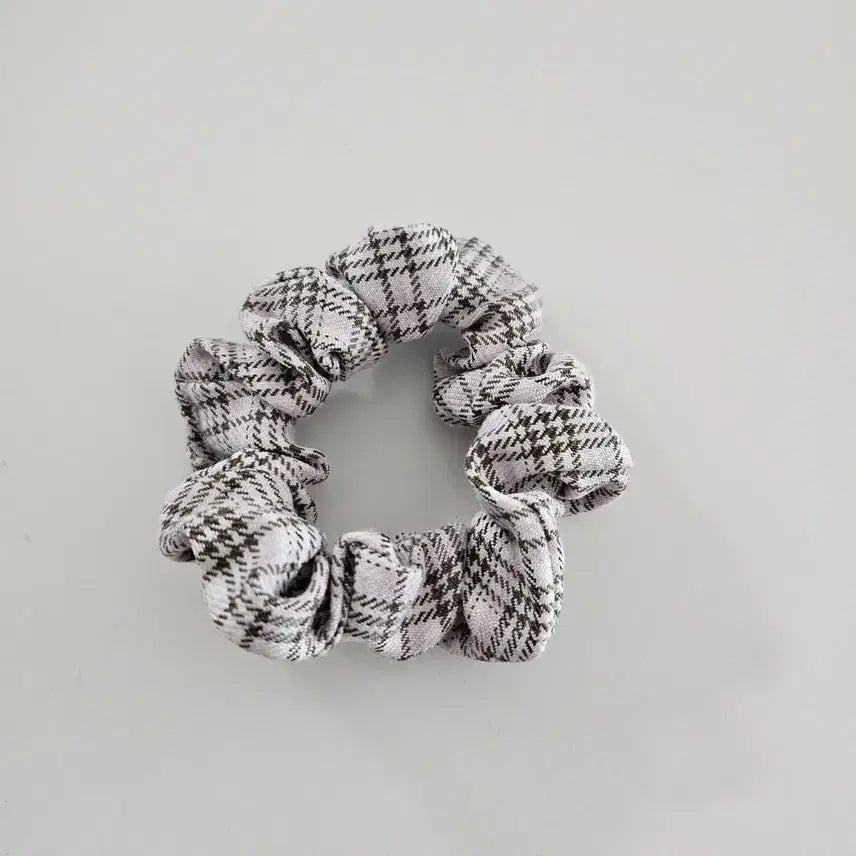 [BUNJANG] Mini Purple Check Scrunchie / (새상품) 미니 보라 체크 곱창밴드 스크런치