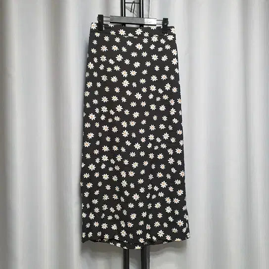 [BUNJANG] Romistory Daisy Flower Long Skirt / 로미스토리 데이지 플라워 롱 스커트