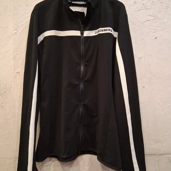 [BUNJANG] J.LINDEBERG Women's Black Stripe Windbreaker / 제이린드버그 블랙 스트라이프 바람막이