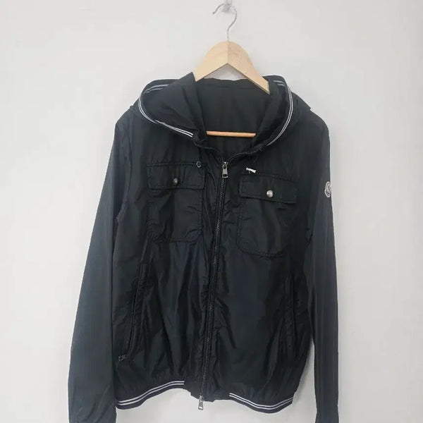 [BUNJANG] Moncler Windbreaker Green Size 3 / [L]몽클레어 바람막이 3사이즈