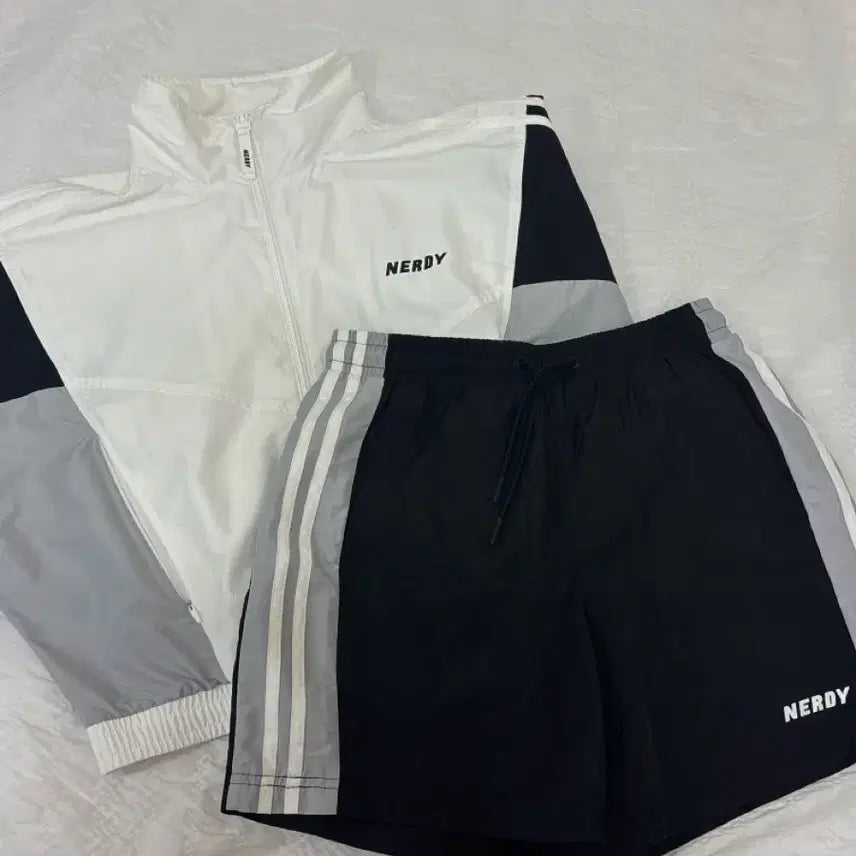 [BUNJANG] NERDY Color Block Windbreaker Set Women's XS / 널디 NERDY 우먼스 컬러 블락 윈드브레이커 세트 XS