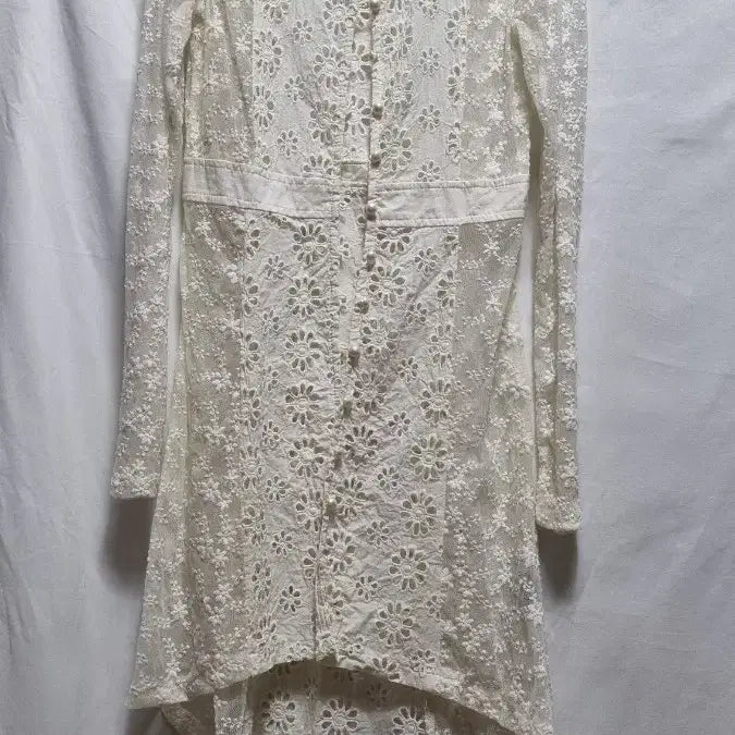 [BUNJANG] Mix & Match Lace Embroidery Cardigan Robe / 믹스앤매치 레이스 자수 가디건 로브
