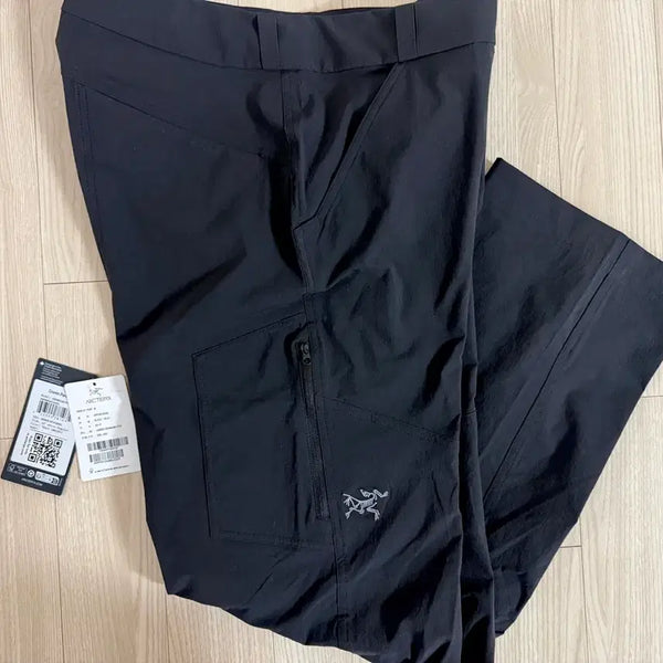 [BUNJANG] Arc'teryx Cronin Pants Black 32R / 아크테릭스 크로닌 팬츠 블랙 32R 사이즈