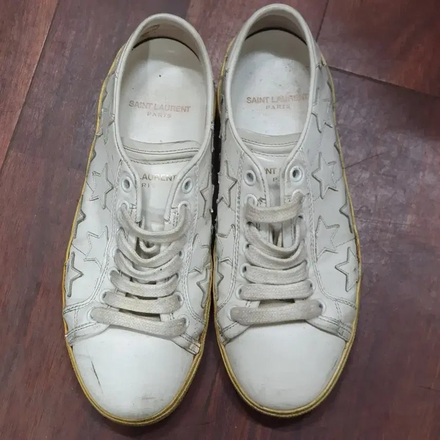 [BUNJANG] Saint Laurent Star Patch Sneakers White Size 37 / 생로랑스니커즈 스타패치 화이트 37사이즈