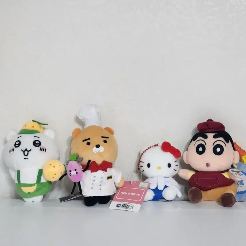 [BUNJANG] Chiikawa x Hello Kitty x Jjanggu x Choonsik Plush Keychain / 치이카와 키티 짱구 춘식이 인형키링