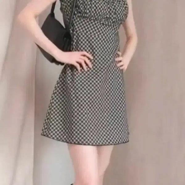 [BUNJANG] Sculptor Check Mini Dress / 스컬프터 체크 미니원피스 s