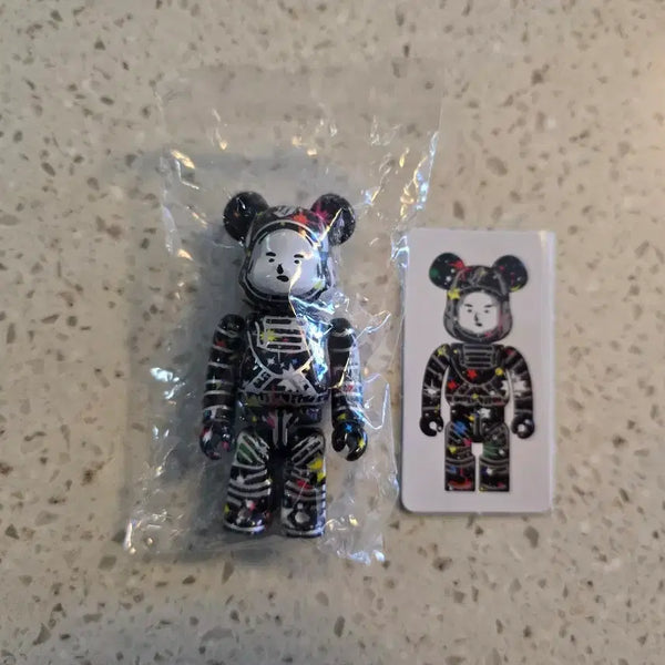 [BUNJANG] Bearbrick 41st Artist BBC Sealed New Product / 베어브릭 41탄 아티스트 BBC 미개봉 새상품