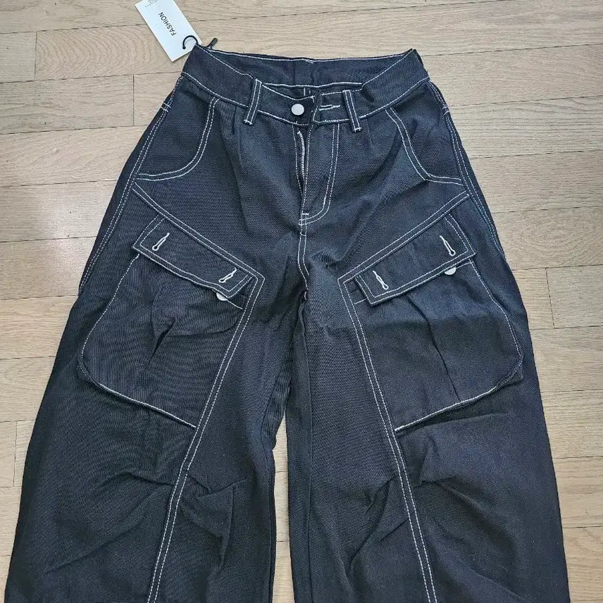 [BUNJANG] Women's Wide Leg Dark Blue Denim Shorts with Pocket Detail / 여성//와이드 청반바지//포켓청바지//택m 작아요